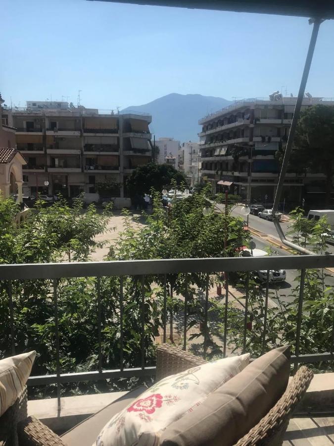 Pepromeno Luxury Apartment In The City Center Calamata Exterior foto
